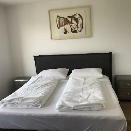 Apartment 2-zimmer Zentrum Haidhausen / Isarnahe *